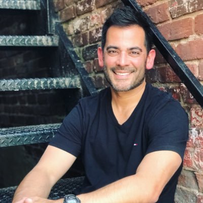 oscarevalle11's profile picture. PATRIOT 🇺🇸 Retired Police Detective | PUREBLOOD 💪🏼 MAGA & REAL ESTATE