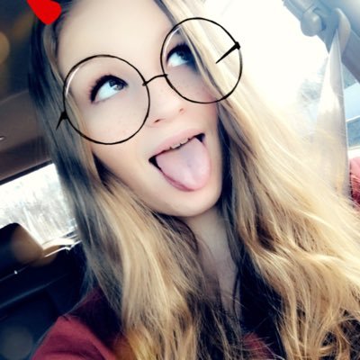 Arianna28055137's profile picture. Asl, books, music, theater, no bullying