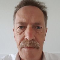 Uwe ⚫⚪🔴 Ich mach jetzt nicht mehr mit !!!!!! (@uwe64664206) 's Twitter Profile