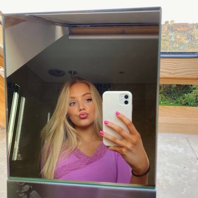 jadeyylilleyy's profile picture. 