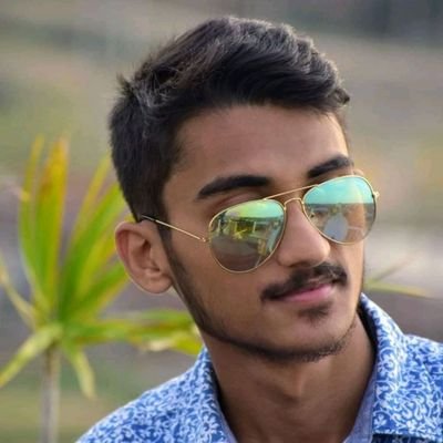 ' अहं ब्रमस्मि '
An artist ,speaker, content creator, writer
6times INTERNATIONAL WINNER
3times NATIONAL WINNER
ig id @anubhaw_kalakar
@kalakarincar