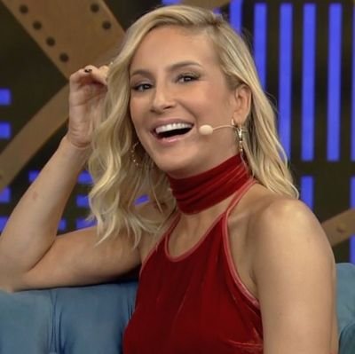 claudinha_since's profile picture. Com todo amor, pra você @ClaudiaLeitte