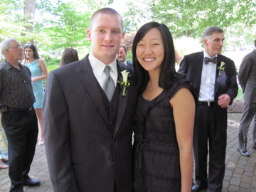 HollerCSnow's profile picture. I work too hard to be ballin' on a budget