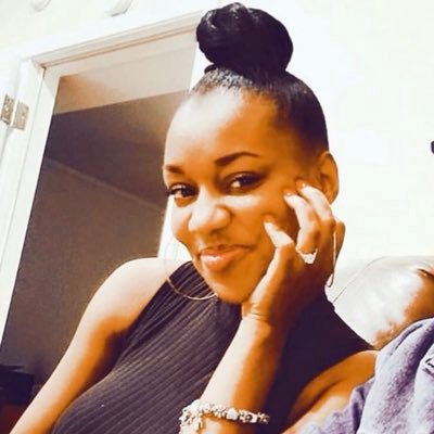 #chicago Mother of the great ones🇭🇹🇺🇸; Alpha Phi Omega Fraternity member #ImAFoodSnob Owner & Founder of Dolley Delights