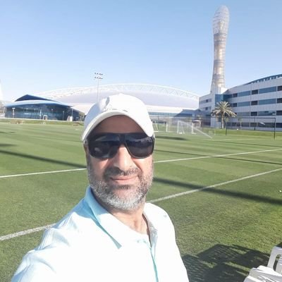 كاتب فى عصر الافلاس
مدير فنى بنادى سموحة
مدرب بنادى العين الإماراتى
مدرب بنادى الرائد السعودى
مدرب بنادى السد القطرى
رئيس براعم واشبال🟠 وأكاديمية فاركو⚽️