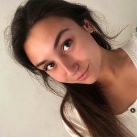 Luna Pouget (@lunapoug) 's Twitter Profile Photo