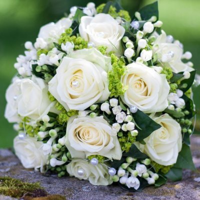 ThandiThobs's profile picture. Be kind and show love always !!💞