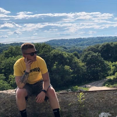 • L Town Class of 18' • SC: dylandude23 • ~ You never know who your real friends are ~