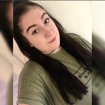 MMYxxxxx's profile picture. lost my old account, new one. no followers 👀😭 I’m funny plz follow xo