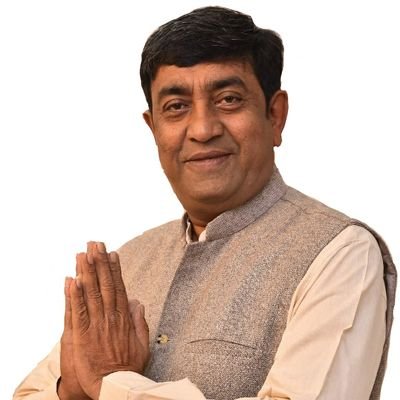 પ્રમુખ :- ઓલ ગુજરાત મોટર ડ્રાઈવીંગ સ્કુલ ઓનર ફેડરેશન
ઉપપ્રમુખ :- ઓલ ઈન્ડિયા ફેડરેશન ઓફ ડ્રાઈવીંગ સ્કુલ એશોશીએશન
પ્રમુખ - અખંડ ભારતીય એકતા સમીતી
I AM INDIAN