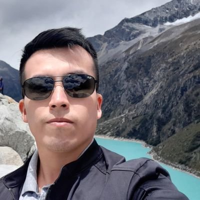 adolfocollcard's profile picture. Papá de Mauricio. Apasionado de la tecnología. Líder de producto en una Saas. Contador. BTC