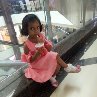 HamsiniTrendy's profile picture. wakeup with determination