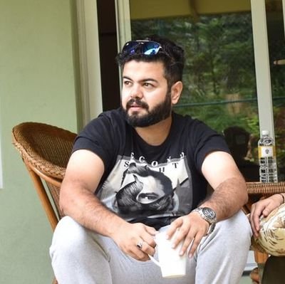 Honest, practical, unromantic, punjabi CA munda who want to enjoy life till last breath. Sarcasm service free.Mad for chicken.Thnx 4 visiting..
