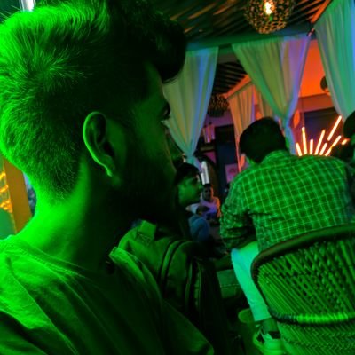 shakuarts's profile picture. zoology graduate currently doing masters in dietitics