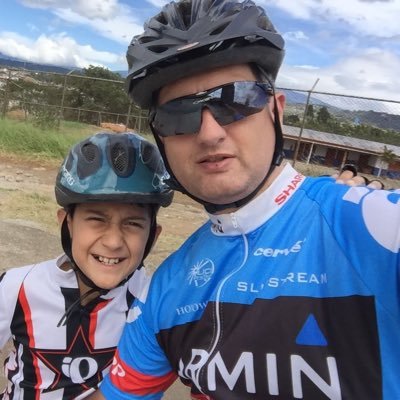 Ing. electronico, me encanta el ciclismo y la música