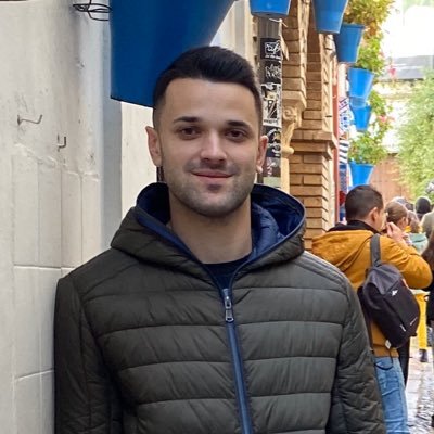 AdriLujano's profile picture. Estudiante de Derecho-UdL.