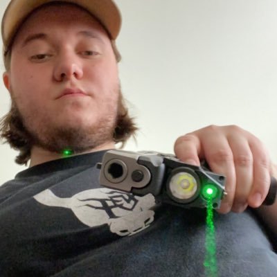 CdubTrip6's profile picture. doomshop⚒sixset👹g59