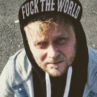 Punkrock-Nik(@nikfsninety8) 's Twitter Profile Photo