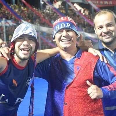 A LAS MASAS PENSANTES NO LOS VENCERAN JAMÁS 💙❤️🤡🤡
LA MURGA DEL CICLÓN!!!
FIESTA Y CARNAVAL 💙❤💙❤