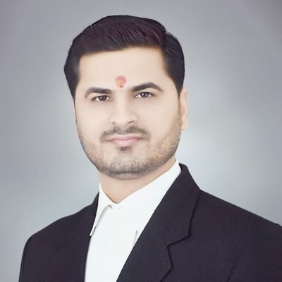 मैं अमित चौबे अधिवक्ता (बलिया जिला)उत्तर-प्रदेश
का निवासी हूं मै एक अधिवक्ता के साथ साथ एक समाज सेवक भी हूं