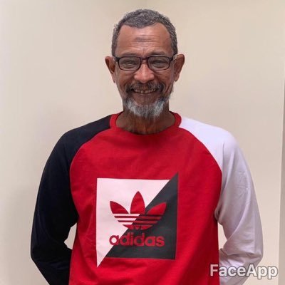 يارب وان نامت اجزائي تحت التراب وكنت منسي هب لي من يدعو لي دائما دون ملل ♡ اللهم أكفنا شر المعافرة في السكة الغلط