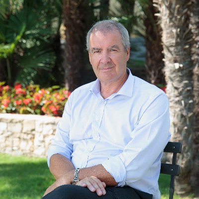 Proud to be italian, husband, father, entrepreneur