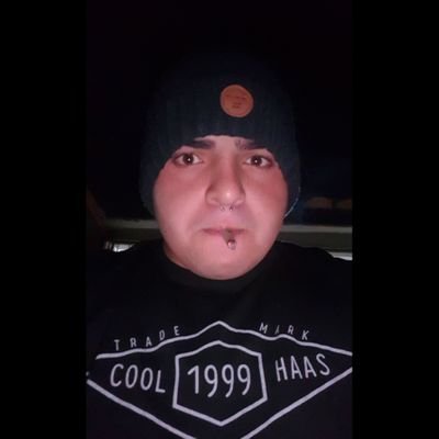 matiasmachuca06's profile picture. por que se sufre tan lento ???
y todo lo buenoo dura un momento ...