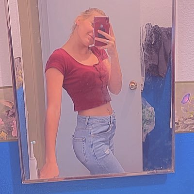 DarrMariah's profile picture. 22