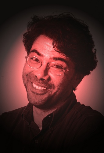 Musicista, compositore e docente siciliano. Musician, composer and music teacher from Sicily.