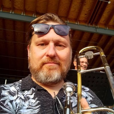 Jazz musician. Music opinionator. 
My music: https://t.co/Ss6R5M3RCh 
My writing: https://t.co/8WPXo6aYk7
My radio station: https://t.co/0ZuiHrv9Yx