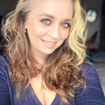 BritneySparkx's profile picture. ⭐️ Sparkly Goddess 🔥 Super Sassy 💵 Tribute before you DM #FinD findom