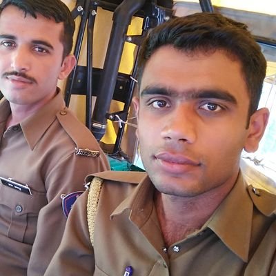 BgwFkwyRvtXMviF's profile picture. police