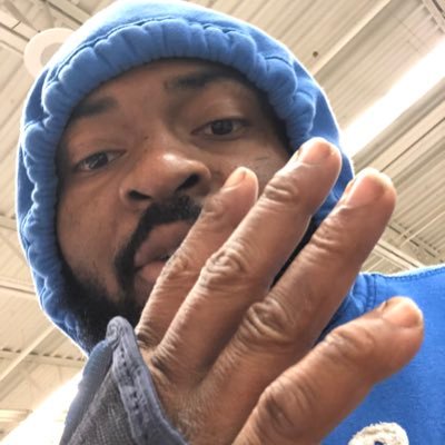 De_Scutt's profile picture. Ucf student | civil engineer major| eat •sleep•eat again