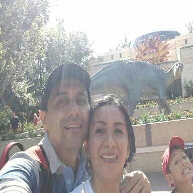 lore5879's profile picture. 