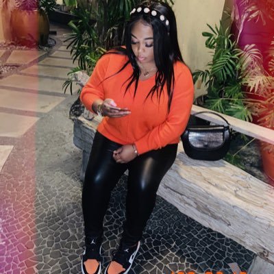 LA 💜💛 | IG nishatheceo 📷
