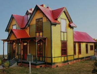 Columbus, MS is proud to be designated a Dozen Distinctive Destination by the National Trust for Historic Preservation and a Preserve America City.