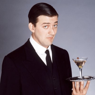 johnru99's profile picture. Family & friends, a lot of Everton, politics & current affairs, with a bit of culture squeezed in...https://t.co/GXuM4Z9IvS