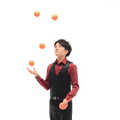 Juggling Performer Sugar (@juggler_sugar) / X Juggling Performer Sugar (@juggler_sugar) / X