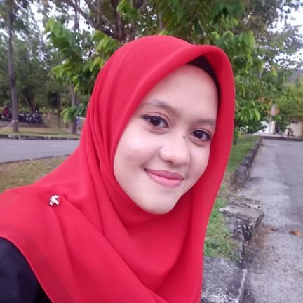 HadfinaIs's profile picture. Keep it up 🍃