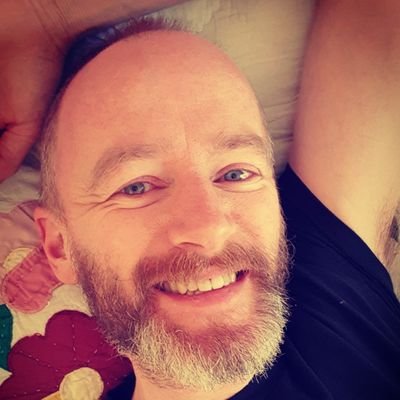 Kylie Minogue lover 🎧
#Liverpool #TeamGay He/Him/His
🏳️🌈🏳️⚧️ Married.