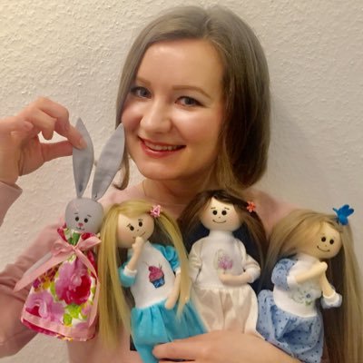 Hello! I sew textile dolls and sweet toys for your loved ones. https://t.co/4oMWZeC8d6 https://t.co/Zwen43y5Ir