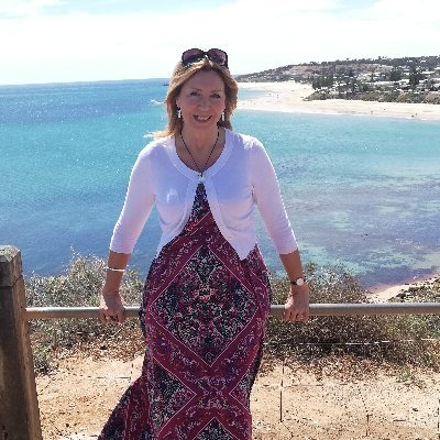 Happily retired. Mother of 4 including @CarlyWaterman21 & @_Esther_Gray. 50s woman & against heartless tories. Cancer free!