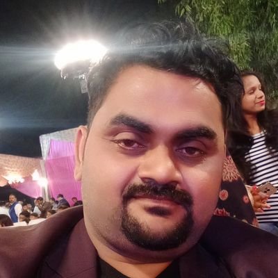 this is sailesh pathak from lucknow working in real estate company money bricks help you buy like a investor