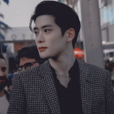 (RP/1997) Jung Jaehyun fr @NCTsmtown_127 | CP: @yeriemesh