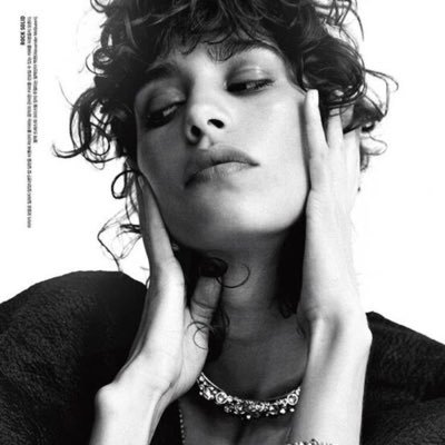 muglerism's profile picture. fashion is not art, but you need an artist to create fashion