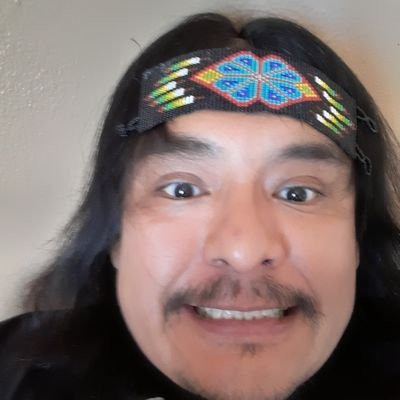 40/M/Az. father in recovery, navajo, dine'. i enjoy working out, reading, porn, drawing, meditating, Facebook, dishwasher, auto.mechanic, philosopher, sheep