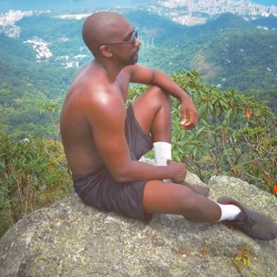 📚❤️Cursando Ed.Física ⛰ trilheiros 🏋🏿♂️atleta 💢 💢 CRVG 🥁 pagodeiro 🍺Brahmeiro