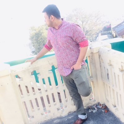 ManiAga72793832's profile picture. 