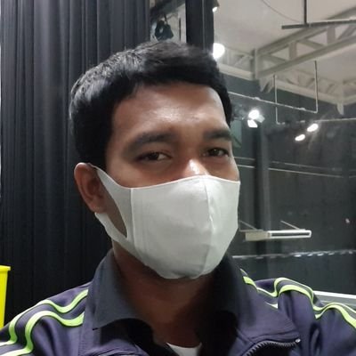 أشّهد أن لا إله إلا اللّه وأشّهد أنّ محمّدا رسول اللّه