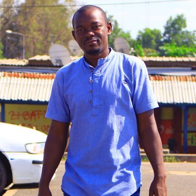 OnkissaE's profile picture. 